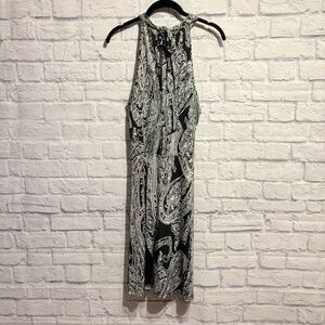 Elegant Black and White Keyhole Paisley Dress Medium